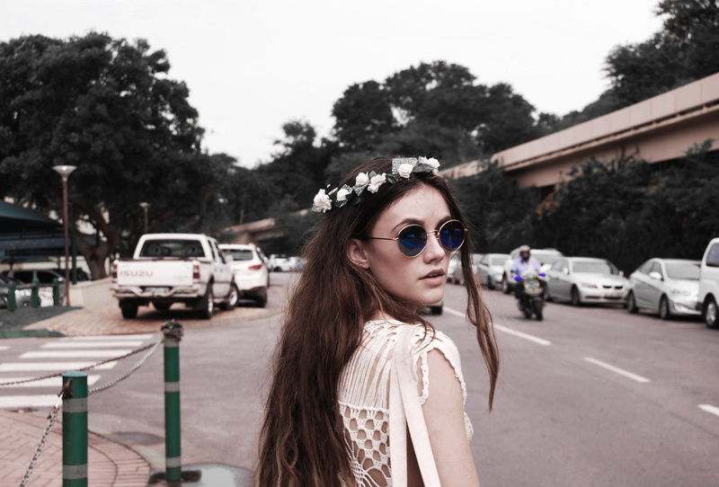 vintage, woman, wear, sunglasses, pretty, hair, model, lady, trees, girl, long hair, female, young adult, beautiful, young women, one person, vehicles