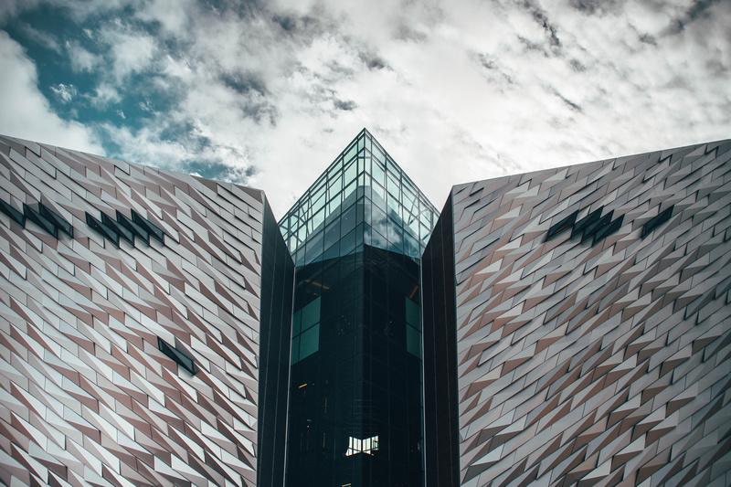 skyscraper, wall, brick, building, nature, window, glass, transportation, coupe, apartment building, modern, slate, built structure, high rise, no people