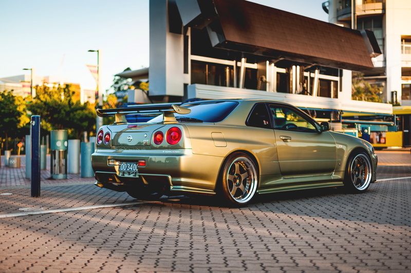 toronto, retro styled, gold, day, parking Lot, alloy Wheel, modern, canada, front View, vintage car, sports Car, technology, urban Scene, skyline, car