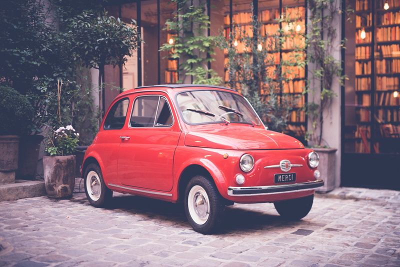 stationary, engine, no People, side view, building exterior, obsolete, summer, outdoors, classic, street, small, parking, luxury, modern, sedan, nature