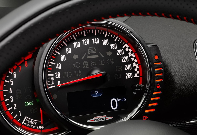 control, land vehicle, vehicle interior, dashboard, 720P, close-up, speedometer, meter - instrument of measurement, number, gauge, control panel, speed