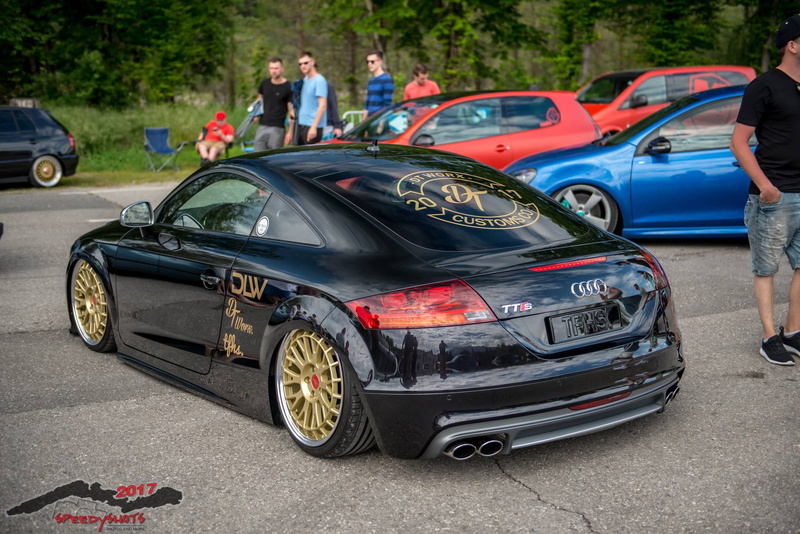 city, men, Audi, transportation, focus on foreground, males, people, street, day, outdoors, car, 1080P, standing, land vehicle, mode of transportation