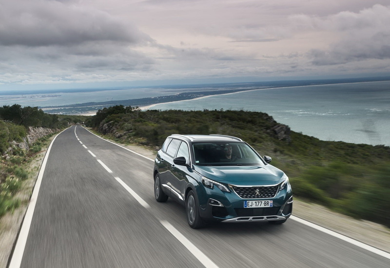 travel, transportation, outdoors, 5008, road, environment, motor vehicle, speed, peugeot, the way forward, cloud - sky, land vehicle, sky, on the move