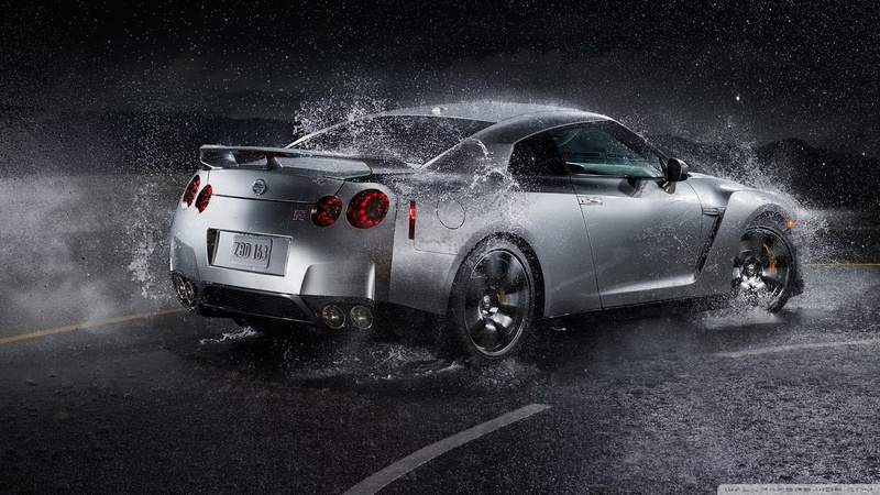 water, mode of transportation, broken, car sport nissan nissan gt r, nature, road, 1080P, car accident, extreme weather, rain, splashing, spraying, destruction