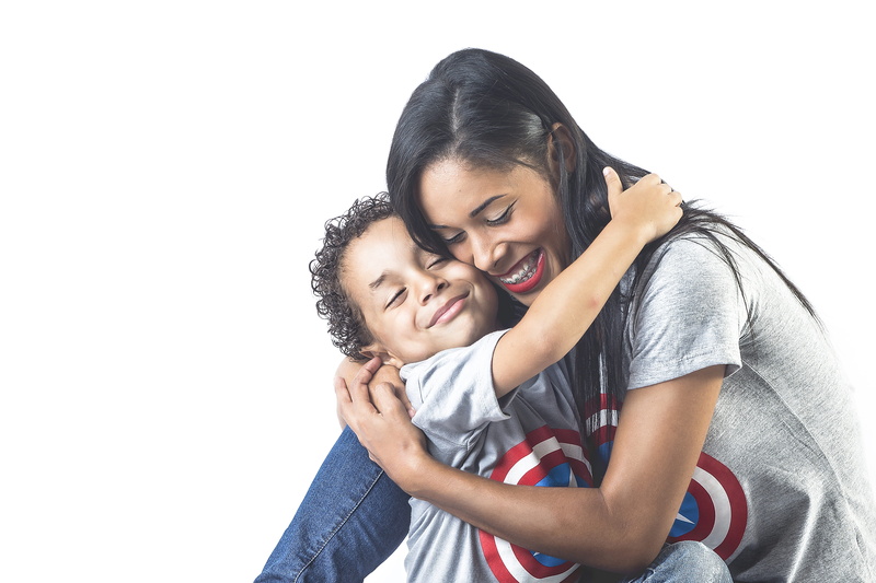 parent, women, woman, mama, females, son, 5K, people, embracing, child, hugging, happy, family photo, smiling, bonding, love, mami, hairstyle, tenderness