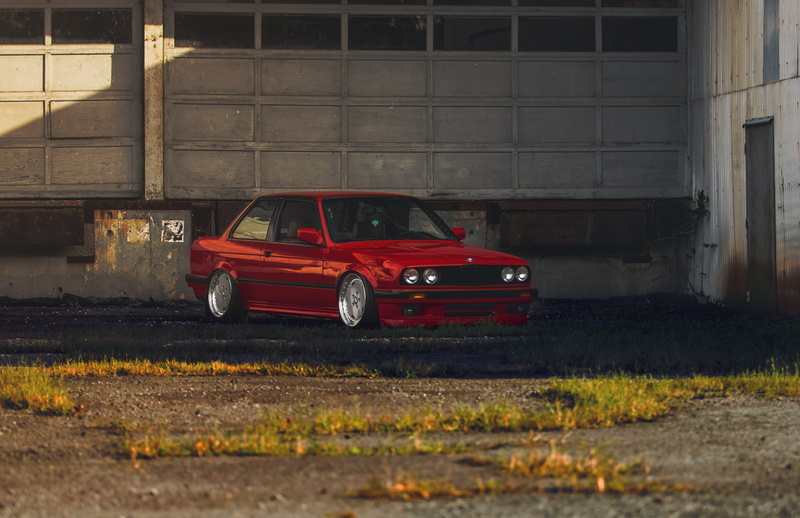 architecture, motor vehicle, The 3 series, e30, built structure, red, BMW, transportation, city, abandoned, garage, coupe, 4K, nature, damaged, land vehicle