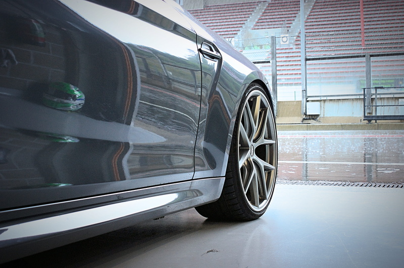 bmw, car, built structure, motor, transport, race track, land vehicle, reflection, sport, motorsport, travel, no people, 4K, transportation, city, driver