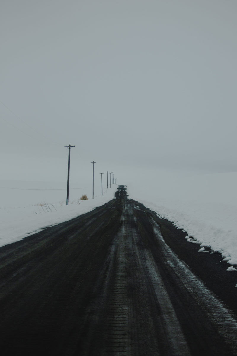 dirtroad, vanishing point, fog, street, cold temperature, winter, water, the way forward, outdoors, connection, countryside, way, diminishing perspective