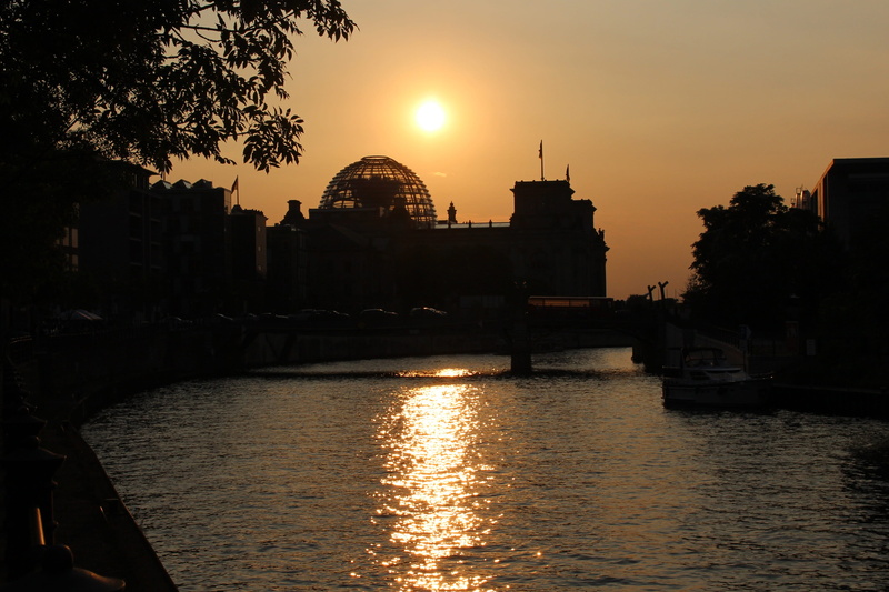 city trip, sightseeing, water, federal government, city, building, building exterior, Evening, no people, landmark, nature, Sunset, abendstimmung, architecture