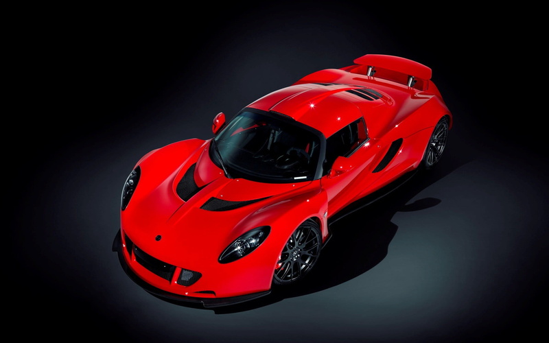 toy, headwear, motorsport, motor racing track, crash helmet, competition, red, sports race, Hennessey Venom GT, professional sport, black, athlete, car
