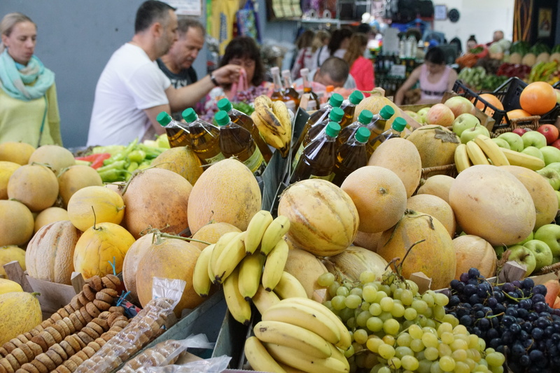 the structure of the, called rothmans, for sale, food, outdoors, market stall, freshness, banana, trade, 5K, real people, incidental people, eating, color