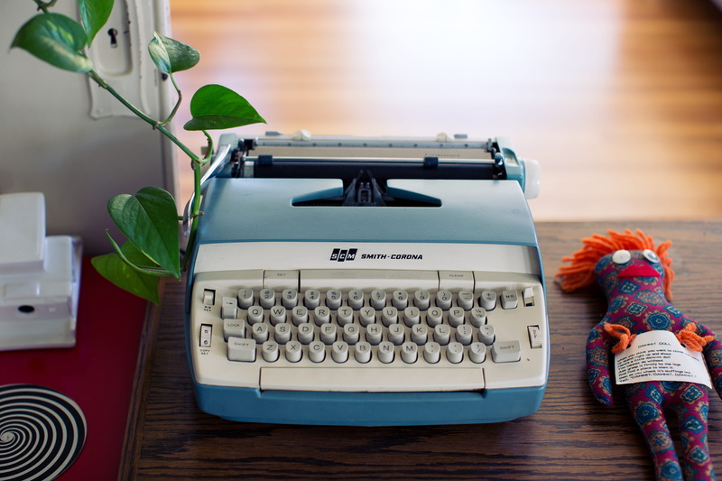 voodoo, machinery, desktop, white, key, close-up, red, space bar, computer, notebook, western script, indoors, top, typing, people, electronic, furniture
