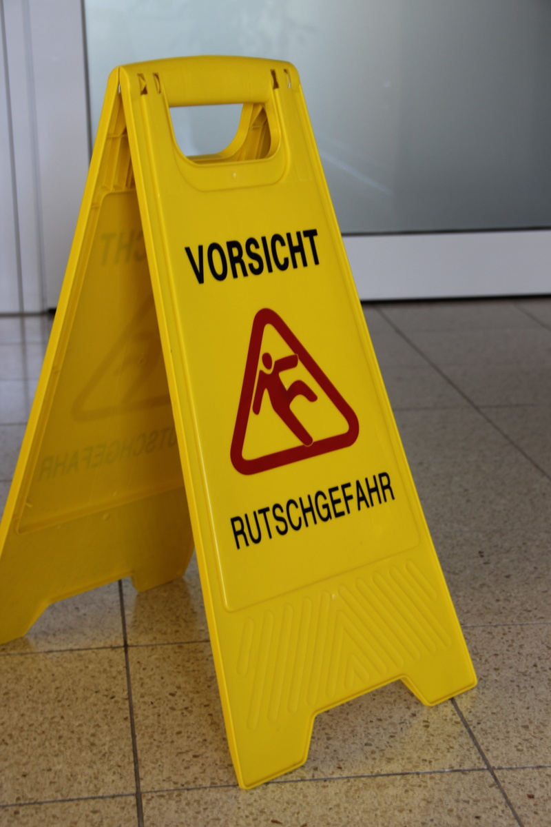 warning sign, day, caution, warning symbol, tiled floor, no people, foot, 5K, wet, western script, protection, security, tile, clean, wall - building feature