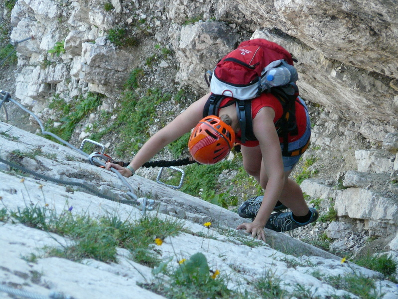 sport, exposed, courageous, solid, risk, climbing, real people, holding, leisure activity, hike, bergtour, tour, males, nature, helmet, steep, men, rock - object
