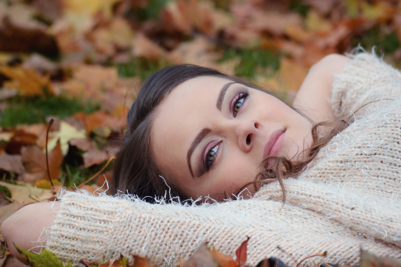 beauty, outdoors, young adult, young, forest, laying, hair, 4K, eye, caucasian, face, brown, beautiful woman, make-up, contemplation, lying down, model