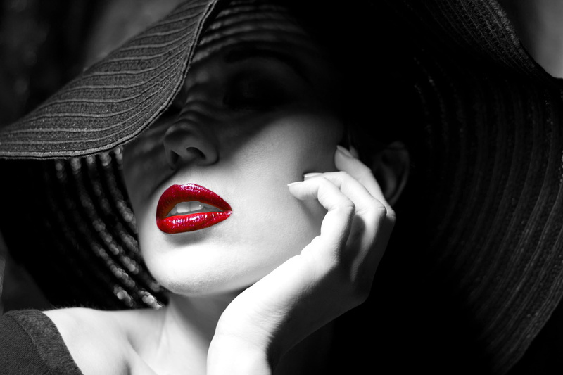 human face, hand, real people, lipstick, body part, makeup, 2K, face, human lips, adult, young adult, lips, red, close-up, women, fashion, headshot, human body part
