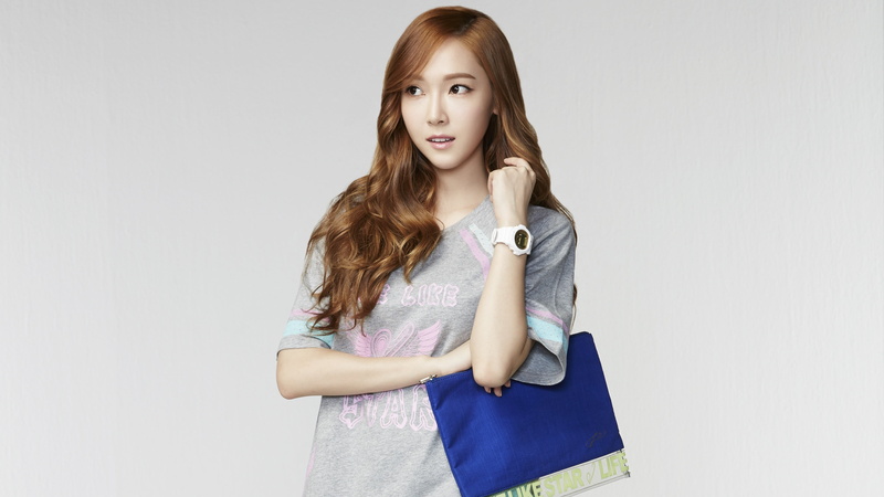 redhead, bag, SNSD, standing, brown hair, looking at camera, beautiful woman, studio shot, Asian, indoors, long hair, young adult, wavy hair, copy space