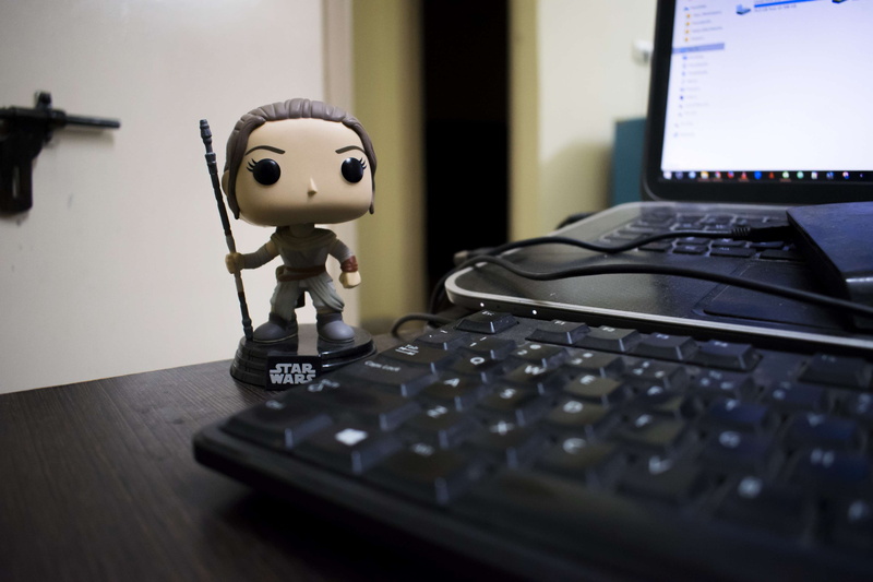 keyboards, connection, star wars, human representation, keyboard, close-up, robot, technology, wireless technology, desk, 4K, toys, table, desktop pc