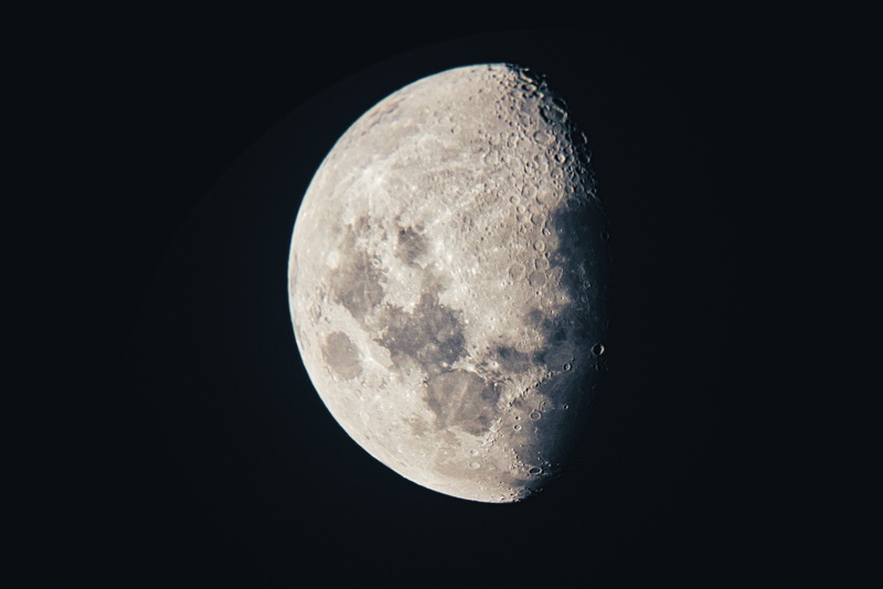 side, sky, outdoors, circle, full moon, nature, france, detail, astrology, science, lunar, closeup, low angle view, copy space, satellite, 4K, night, sphere