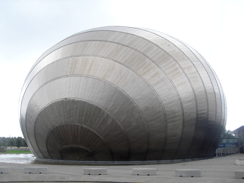circle, building exterior, wall, fuel and power generation, science centre, outdoors, day, close-up, concrete, shape, industry, metal, architecture, sky