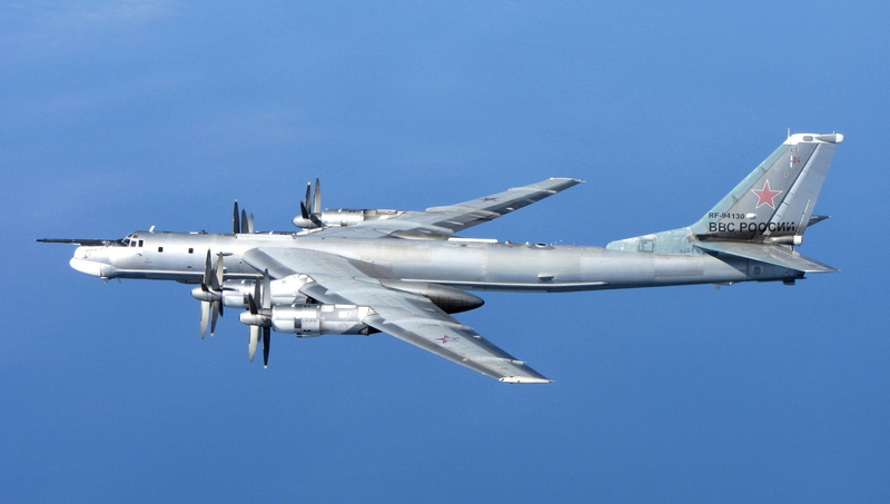 copy space, airplane, transportation, aerospace industry, sunny, motion, travel, Strategic Bomber, military, nature, plane, Bombers, fighter plane, single object