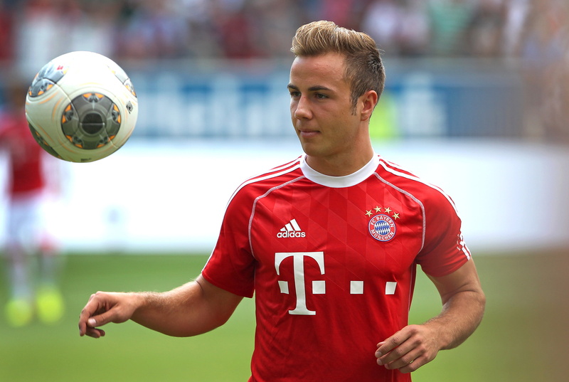 professional Sport, clothing, focus on foreground, soccer Ball, s, athlete, soccer Player, team, one Person, event, outdoors, muscular Build, mario goetze