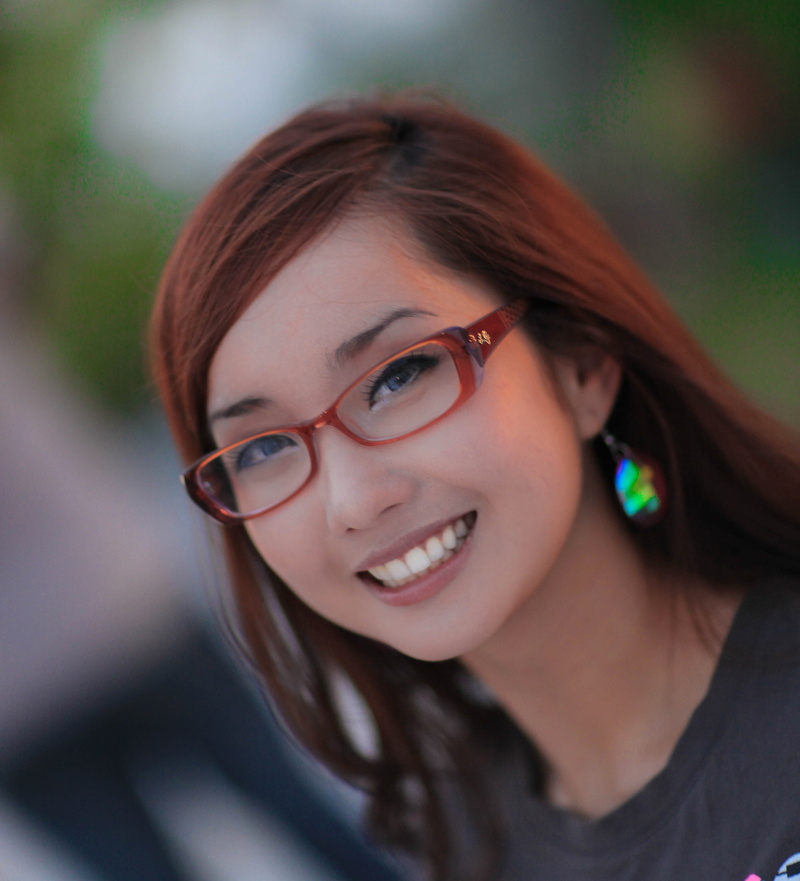 beautiful woman, women with glasses, adolescence, Alodia Gosiengfiao, hair, focus on foreground, young adult, long hair, hairstyle, teenager, fashion, face