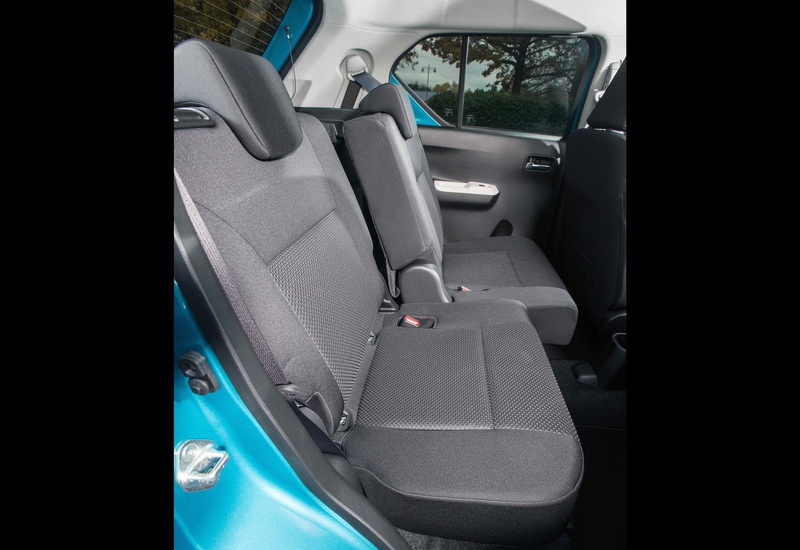 suzuki, steering wheel, car door, vehicle interior, close-up, 720P, indoors, no people, transportation, glass - material, car, motor vehicle, seat, car interior