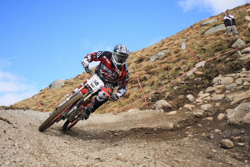 extreme sports, dirt, downhill, transportation, landscape, bike, mountain, nature, 1080P, rock - object, land vehicle, day, mode of transportation, white