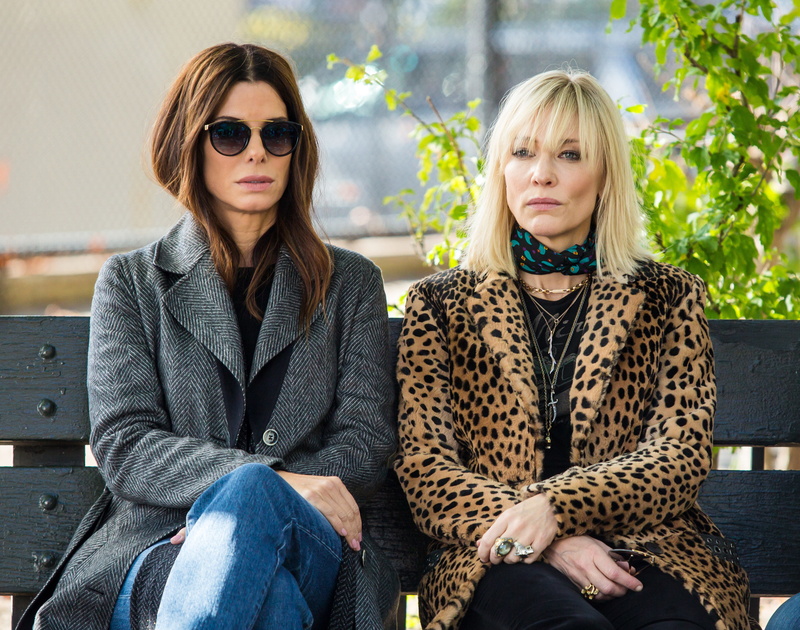 real people, hair, hd, scarf, women, movies, waist up, leisure activity, two people, looking at camera, oceans 8, hairstyle, adult, oceans eight, fashion
