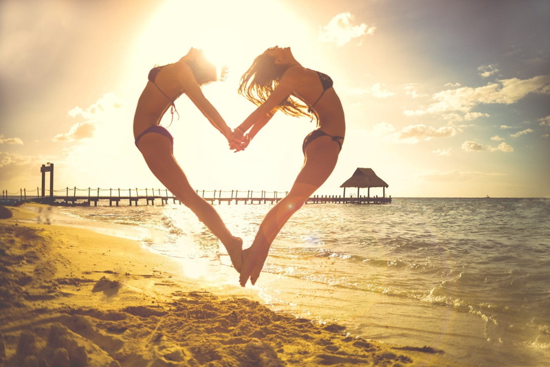 symbolic, two people, 1080P, vacations, cloud - sky, sun, young adult, lifestyles, nature, sky, land, romance, shape, trip, sunset, relaxation, positive emotion
