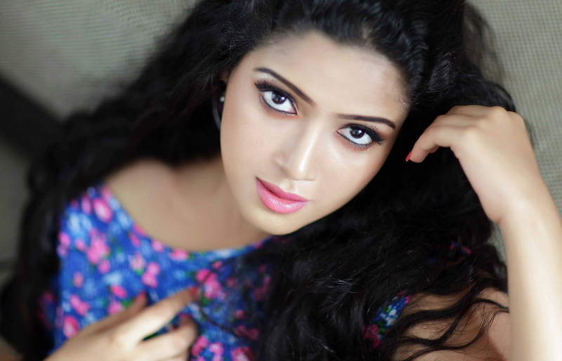 1080P, suresh, brunette, hot, girl, pretty, smile, lips, actress, sexy, model, figure, face, pose, beauty, abhirami, beautiful, cute, hair, eyes, bollywood