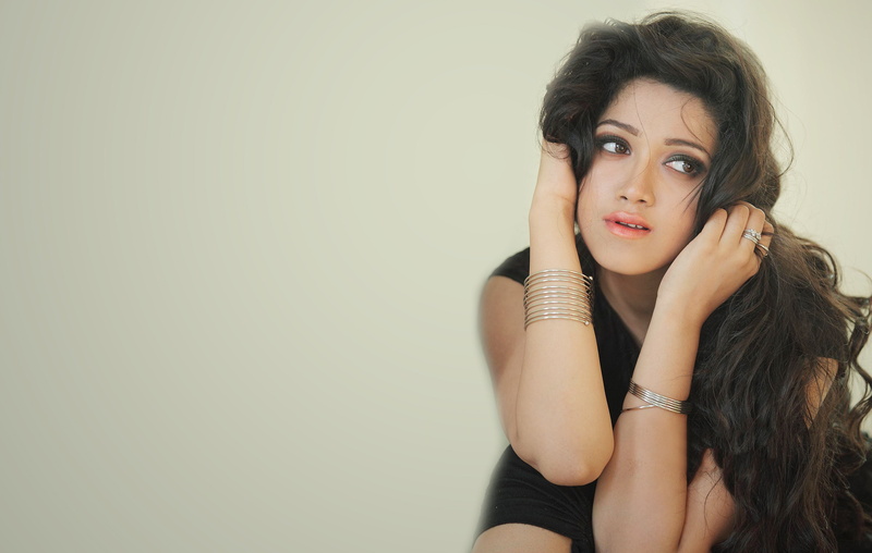 abhirami, suresh, figure, bollywood, indian, brunette, cute, beauty, face, actress, pose, pretty, celebrity, sexy, girl, model, hot, smile, lips, hair