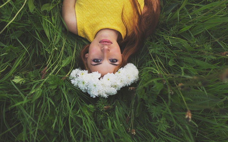 Wreath, Grass, Flowers, 1080P, Picture, Beautiful, Wonderful, Girl