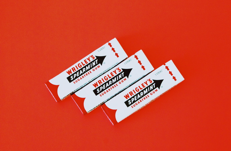 label, decoration, packs, wrigley, white, s, gum, backgrounds, three, spearmint, symbol, 2K, illustration, red, chewing gum, abstract, vector, sign