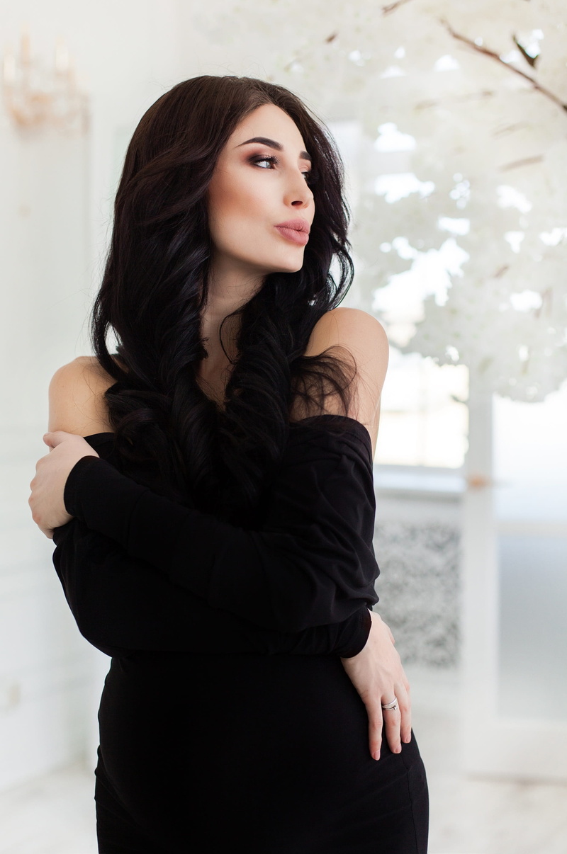 adult, woman, beautiful woman, women, wall, young adult, young women, black color, lovely, portrait, standing, dress, focus on foreground, hairstyle, lips