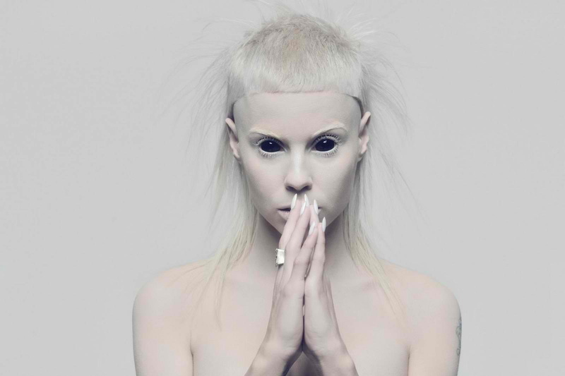 720P, yolandi visser
