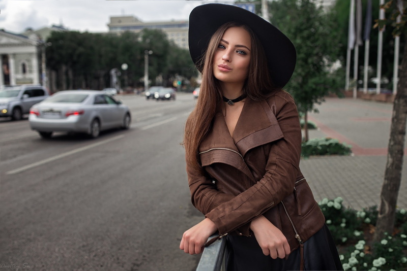 women outdoors, choker, depth of field, Veronica (Dmitry Sn), portrait, leather jackets, hat, 1080P, Dmitry Shulgin, Veronika Avdeeva, women