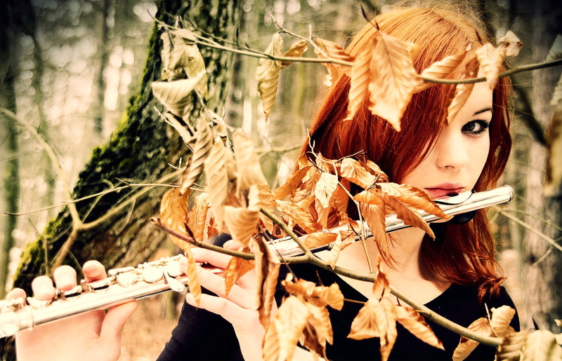 tree, one person, adult, lifestyles, musical instrument, leisure activity, forest, women, beautiful woman, contemplation, young women, nature, portrait