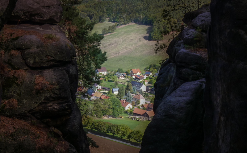 built structure, solid, beauty in nature, schrammsteine, mountains, no people, nature, climb, land, landscape, elbe sandstone mountains, plant, architecture