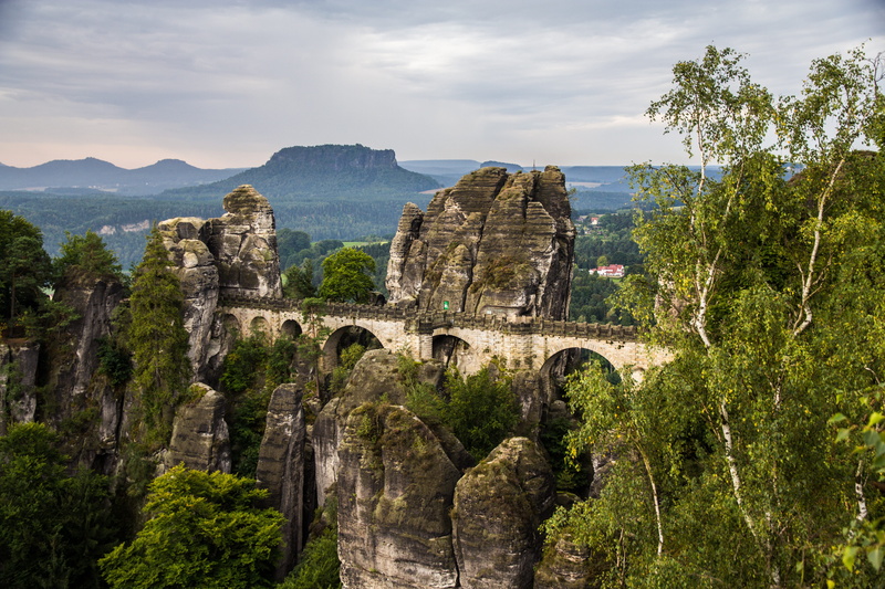 mountains, nature, 5K, elbe, day, cloud - sky, archaeology, tree, history, growth, ancient civilization, beauty in nature, outdoors, mountain, arch bridge