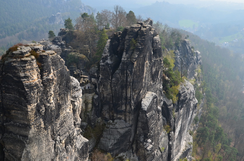 land, eroded, mountain peak, tranquil scene, mountain, nature, non-urban scene, landscape, aerial, beauty in nature, 2K, plant, tranquility, formation
