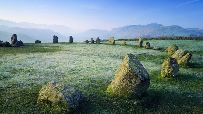 landscape, field, environment, green color, solid, structure, grass, beauty in nature, day, plant, mountain range, rock - object, land, 1080P, mountain