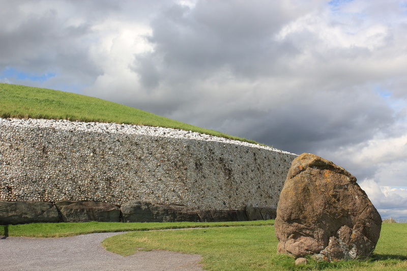 rock, new stone age, no People, famous Place, environment, 5K, architecture, rock - object, pillars, burial mound, nature, solid, agriculture, old, day