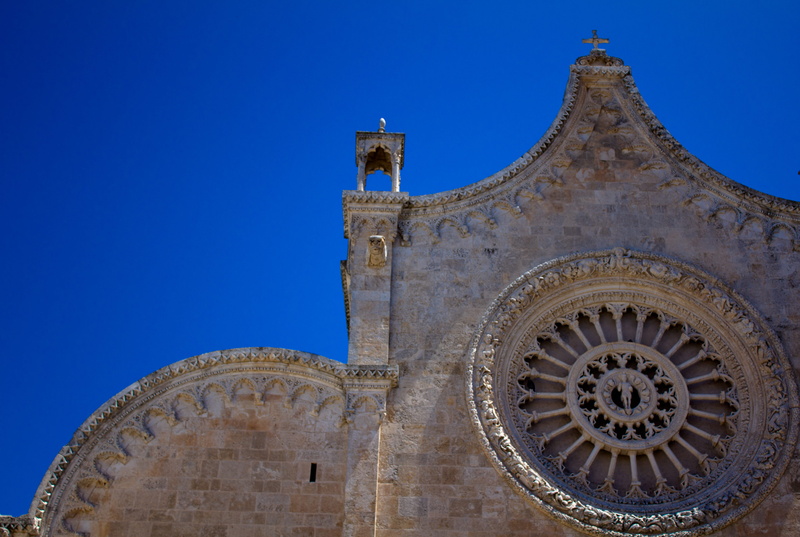 building exterior, cathedral, ostuni, belief, 4K, built structure, place of worship, architecture, nature, low angle view, travel destinations, sky, blue