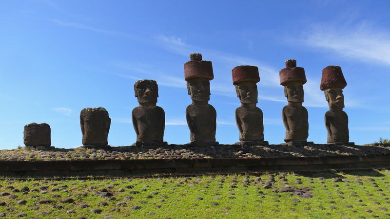 history, religion, cloud - sky, eastern Islands, art and craft, human representation, nature, low angle view, the past, 1080P, ruined, no people, landscape