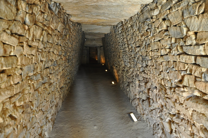 wood - material, 2K, building, direction, burials, indoors, antiques, day, nature, narrow, antequera, the way forward, history, water, long, architecture