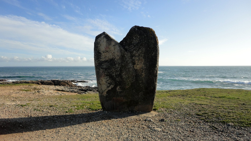 solid, no people, outdoors, sunlight, tranquility, horizon over water, travel destinations, beach, celtic, land, scenics - nature, menhir, sea, nature