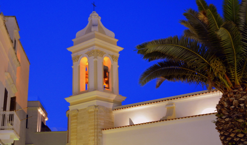illuminated, palm tree, clear sky, tree, place of worship, travel destinations, 5K, vieste, outdoors, built structure, architecture, church, night, low angle view
