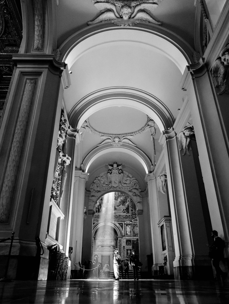 4K, indoors, the past, place of worship, architectural column, incidental people, lazio, rome, columns, arch, architecture, san giovanni in laterano, religion